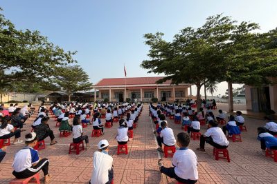 Chào cờ đầu tuần tháng 11 tuần 9. Bài tuyên truyền phòng chống tệ nạn ma túy học đường.